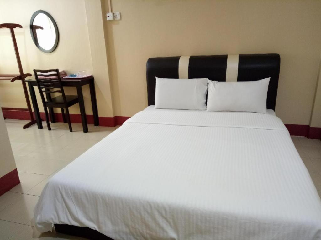 History Hotel Kangar Exterior foto